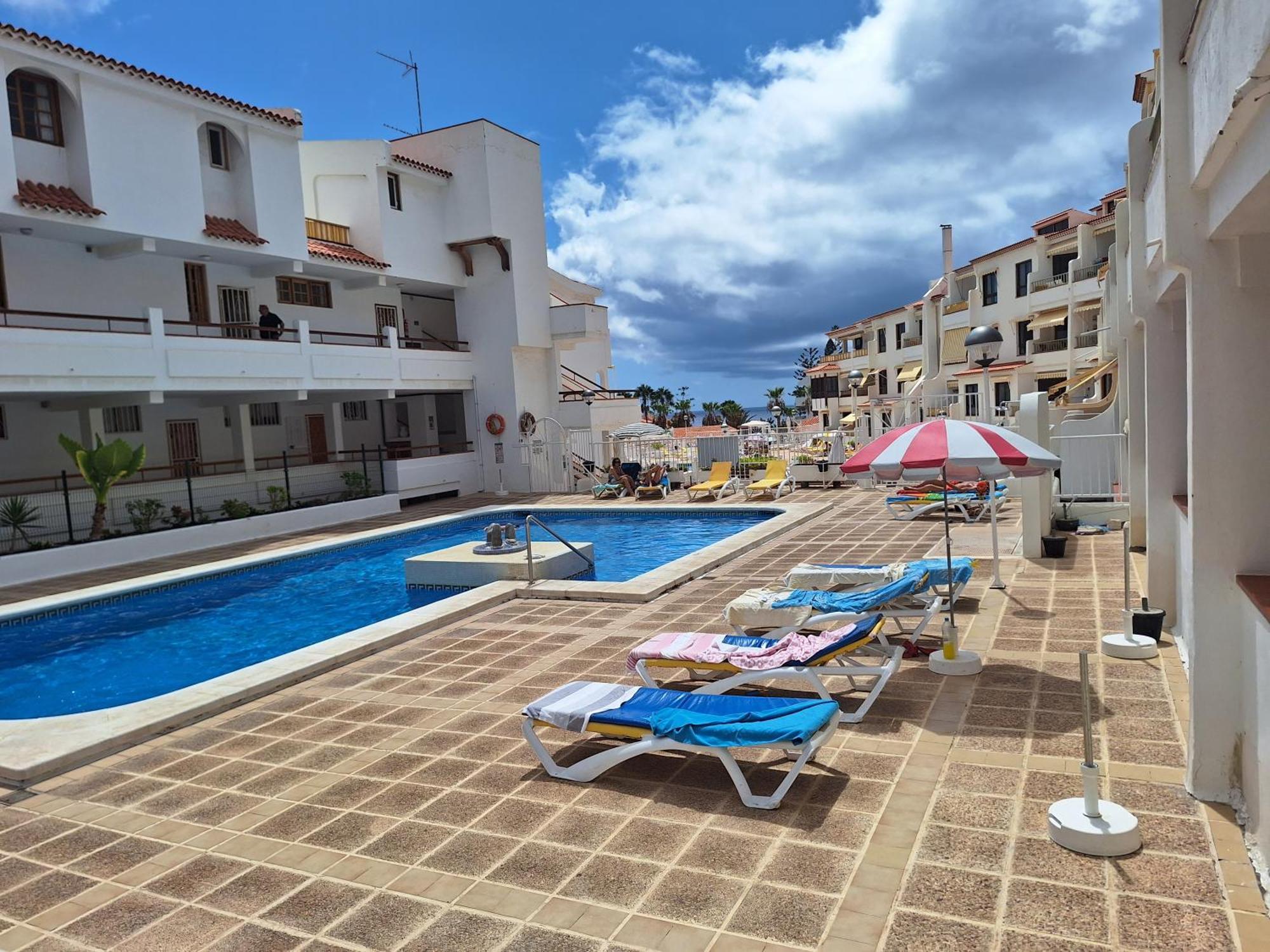 로스크리스티아노스 Parque Margarita, Terraza Vista Piscina 아파트 외부 사진